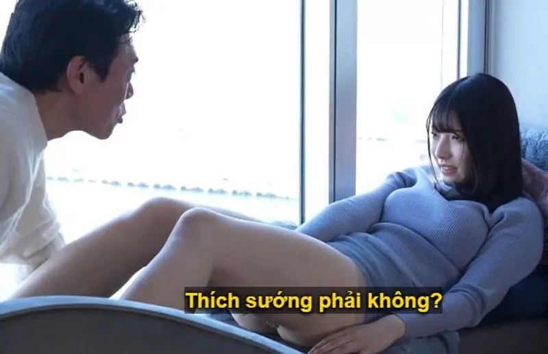 Cuộc chạm trán giữa ông chú với cô diễn viên trẻ mới debut ngay tại quán trọ sang trọng.