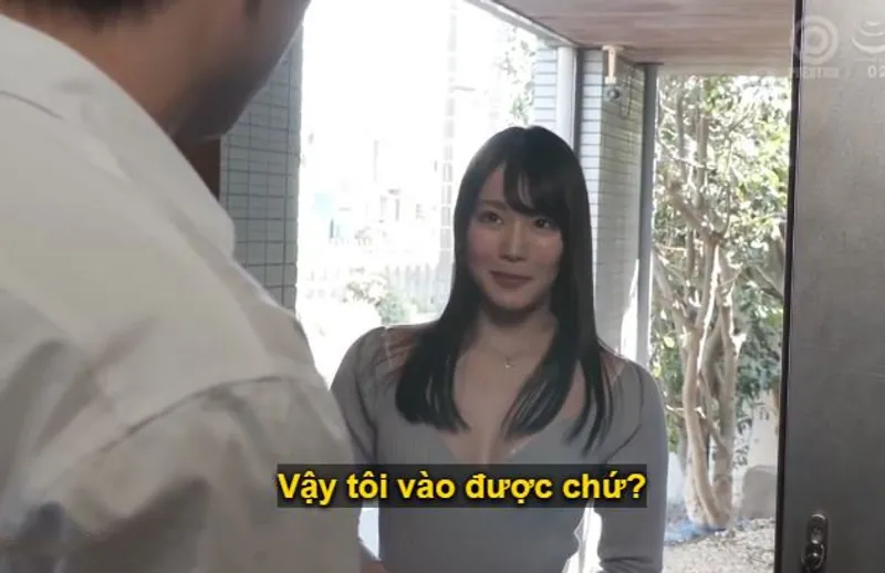 Người anh cả giàu sụ bị cô em gái hàng xóm xinh tươi, ngon nghẻ, mới dọn về cùng chồng dụ dỗ quan hệ.