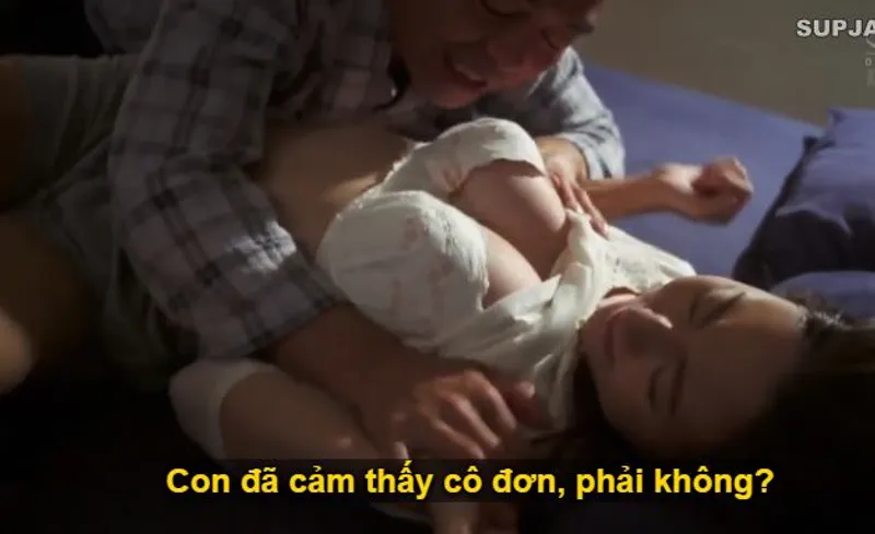 Nhìn con trai mải miết lao đầu vào việc khiến bạn gái nó lẻ loi, bố chồng liều lĩnh đè bẹp con dâu.